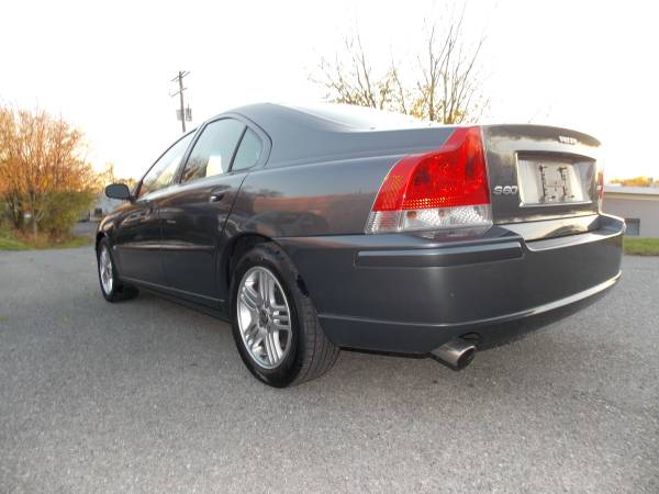 2006 Volvo S60 (low mileage, extra clean, inspected) - cars & trucks... for sale in Carlisle, PA – photo 5