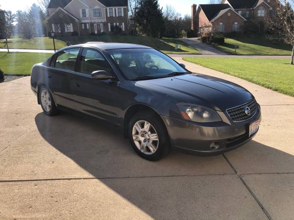 2005 Nissan Altima, 185k miles, - cars & trucks - by owner - vehicle... for sale in West Chester, OH – photo 3