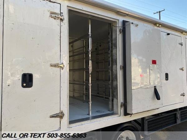 2013 ISUZU NPR HD GAS Reefer/Refrigerated, Cooler, Clean title! for sale in Portland, OR – photo 10