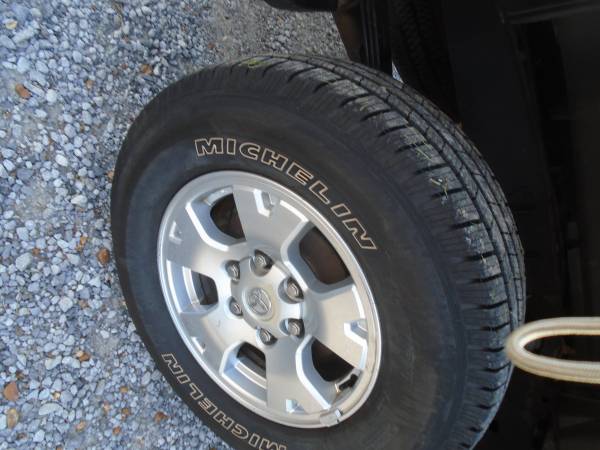 2005 Toyota Tacoma CREW V6 4x4 Michelin Tires 90 for sale in Hickory, TN – photo 7