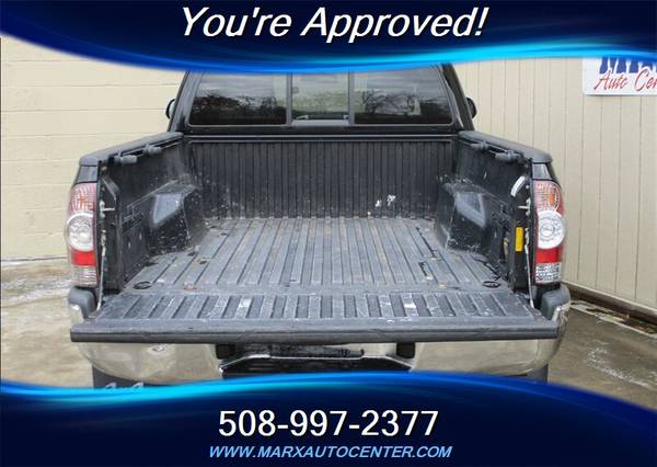 2014 Toyota Tacoma Access Cab 4x4 w/TRD Off Road package!! - cars &... for sale in New Bedford, MA – photo 11