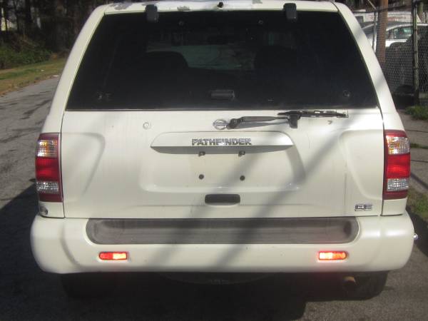 2004 Nissan Pathfinder (white) for sale in Atlanta, GA – photo 2