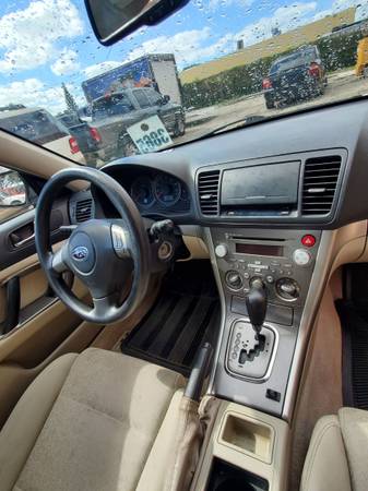 2008 SUBARU LEGACY - cars & trucks - by owner - vehicle automotive... for sale in Miami, FL – photo 4