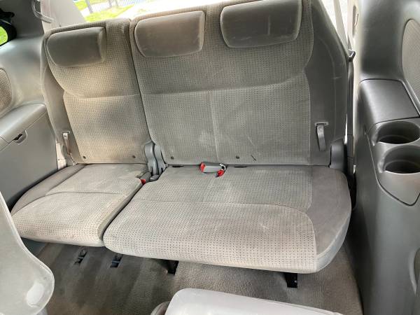 2009 Toyota Sienna LE Excellent Shape Clean Title Clean Record for sale in MANASSAS, District Of Columbia – photo 16