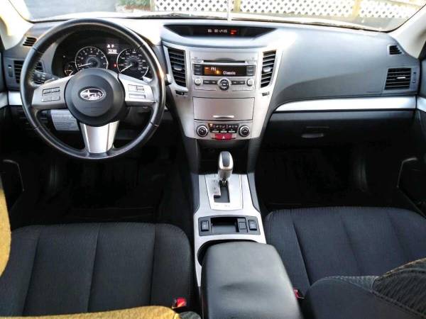 2011 Subaru Outback Premium Edition AWD for sale in Attleboro, RI – photo 9