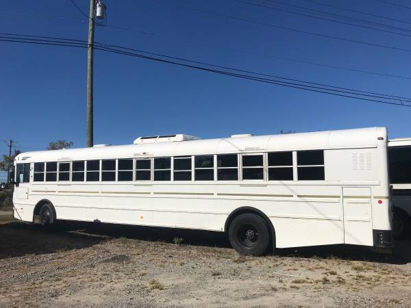 TWO 2009 IC CORP 3000 BUSES - MECHANIC'S SPECIAL for sale in Richmond, PA – photo 17