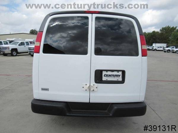 2009 Chevrolet 1500 CARGO Summit White Priced to SELL!!! for sale in Grand Prairie, TX – photo 5