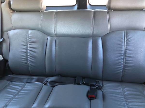 2001 Chevy Suburban 1500 - cars & trucks - by dealer - vehicle... for sale in Morganville, NJ – photo 8