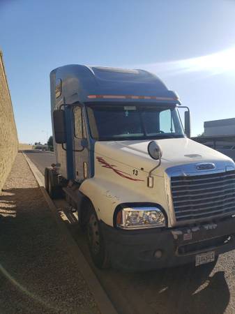 2007 Freightliner Century for sale in Elgin, IL – photo 9