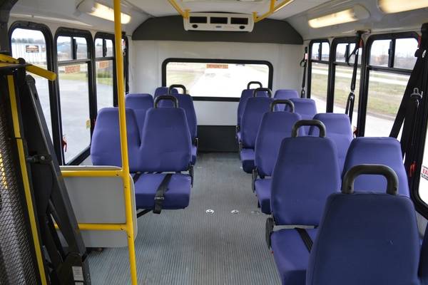 2010 Ford E-450 16 Passenger Paratransit Shuttle Bus for sale in Crystal Lake, WI – photo 13