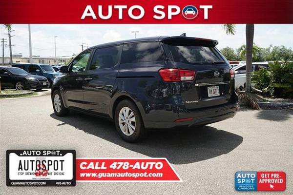 2017 Kia Sedona - - by dealer for sale in Other, Other – photo 5