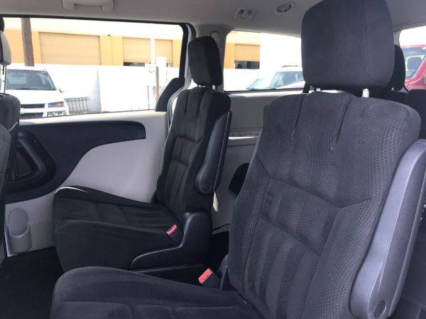2015 Dodge Grand Caravan SE EASY FINANCING AVAILABLE for sale in Santa Ana, CA – photo 17