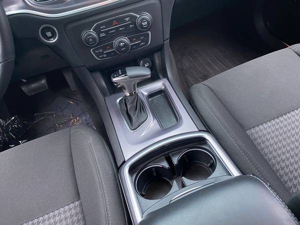 2019 Dodge Charger Scat Pack Sedan 4D sedan White - FINANCE ONLINE -... for sale in Farmington, MI – photo 22