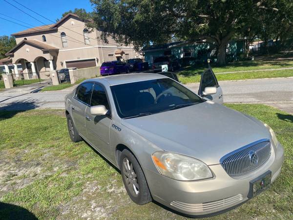 2007 Buick Lucerne - cars & trucks - by owner - vehicle automotive... for sale in TAMPA, FL – photo 2