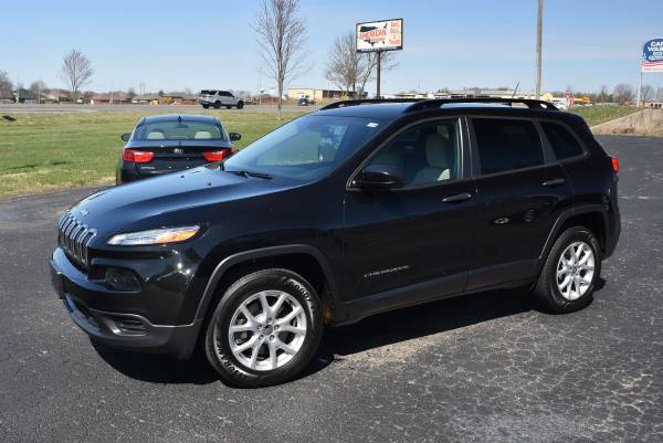 2016 Jeep Cherokee Sport 4WD - Warranty Available - Easy Payments! for sale in Nixa, AR – photo 3