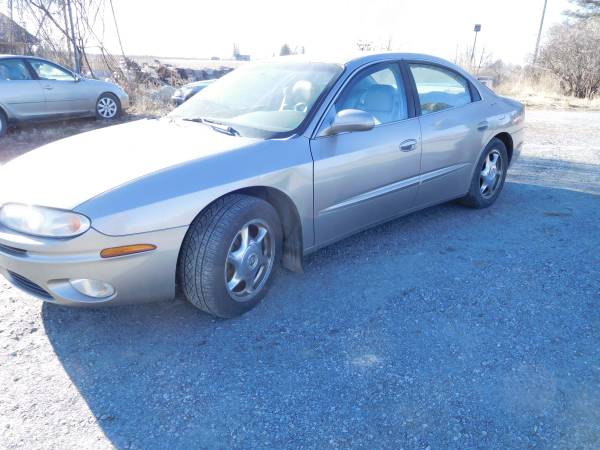 02 olds aurora low miles - cars & trucks - by owner - vehicle... for sale in Granton, WI – photo 2