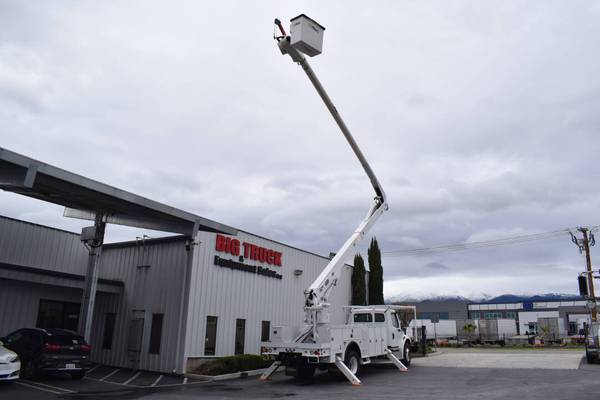 2013 Freightliner M2 Altec AA67 72' Articulating Bucket Truck - cars... for sale in Fontana, KY – photo 9