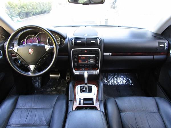 2004 Porsche CAYENNE - AWD - NAVI - LEATHER AND HEATED SEATS for sale in Sacramento , CA – photo 9
