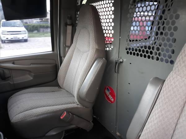 2006 GMC Savana cargo van for sale in Lake Worth, FL – photo 6