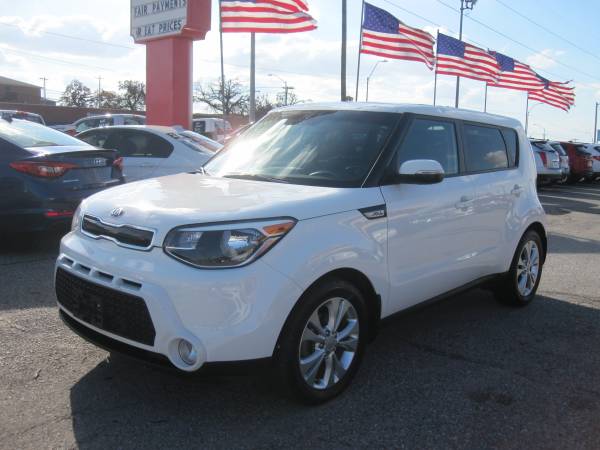 2016 Kia Soul ! 4dr Crossover - - by dealer - vehicle for sale in Bethany, OK – photo 8