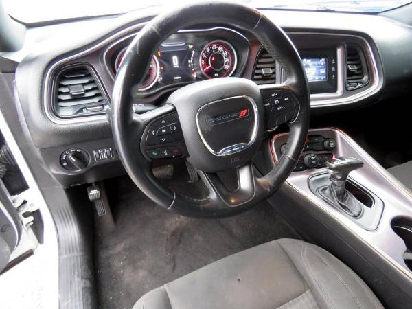 2015 Dodge Challenger 2dr Cpe SXT - - by dealer for sale in Cookeville, TN – photo 10