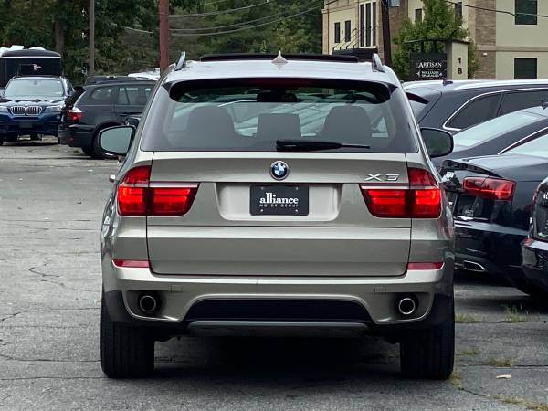 Beige 2011 BMW X5 xDrive35i Premium - panoroof, heated wheel, finance for sale in Middleton, MA – photo 8