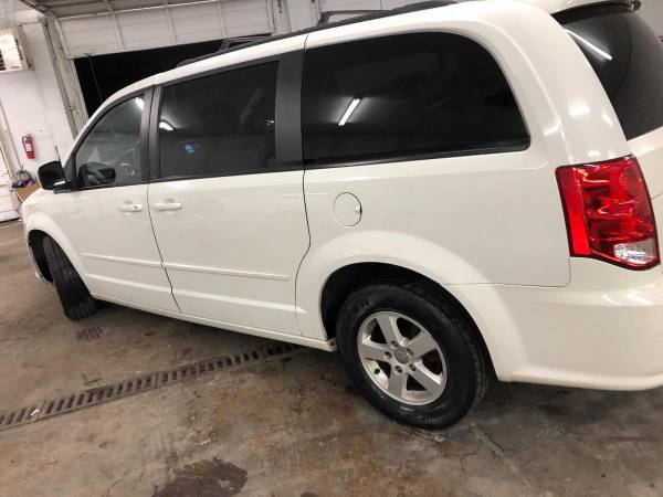 2011 Dodge Grand Caravan Mainstreet 4dr Mini Van CALL OR TEXT TODAY! for sale in Stafford, District Of Columbia – photo 11