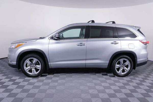 2016 Toyota Highlander Predawn Gray Mica PRICED TO SELL! for sale in Eugene, OR – photo 11