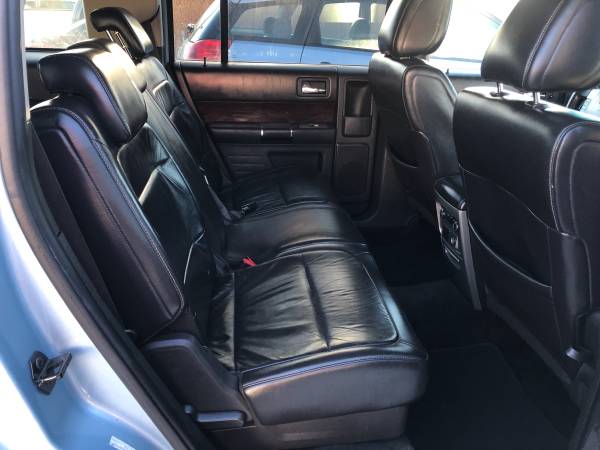 2009 Ford Flex SEL w/3rd row - - by dealer - vehicle for sale in San Diego, CA – photo 13