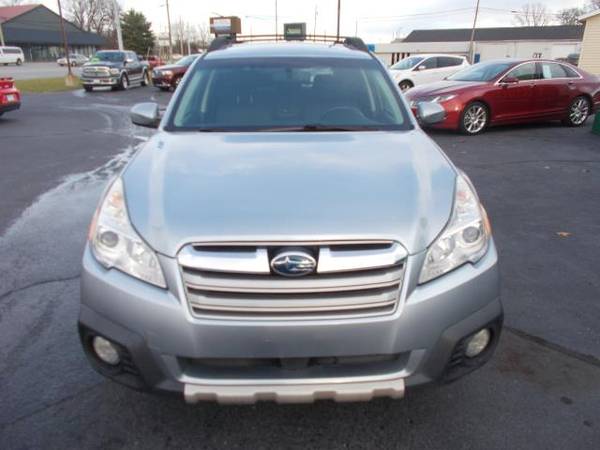 2013 Subaru Outback 2.5i Limited - cars & trucks - by dealer -... for sale in Elkhart, IN – photo 3