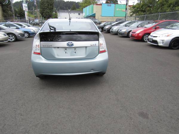 2013 Toyota Prius Plug-in Hybrid Advanced, 90 MPG City/102 MPG Hyw for sale in Portland, OR – photo 4