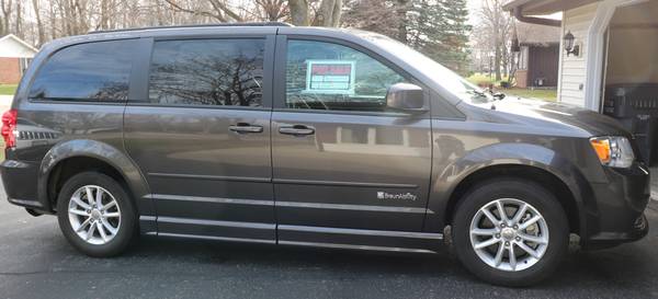 Wheel Chair Accessible Van - cars & trucks - by owner - vehicle... for sale in Seymour, WI – photo 3