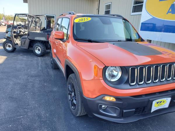 2015 Jeep Renegade for sale in Wisconsin Rapids, WI – photo 2