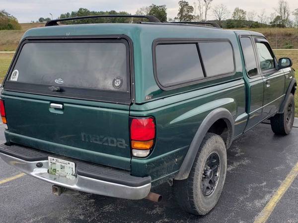 1999 Mazda B4000 4x4 Extended Cab 4 Door Pickup Truck with Cap for sale in Greeneville , TN – photo 3