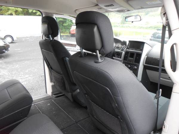 2010 DODGE GRAND CARAVAN - cars & trucks - by dealer - vehicle... for sale in Trafford, PA – photo 15