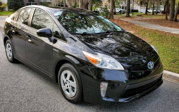 2014 Toyota Prius Clean inside and Out! 51/48 MPG for sale in Savannah, SC – photo 9