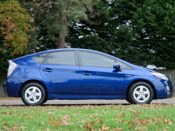2010 TOYOTA PRIUS III Solar HATCHBACK - cars & trucks - by dealer -... for sale in PUYALLUP, WA – photo 9