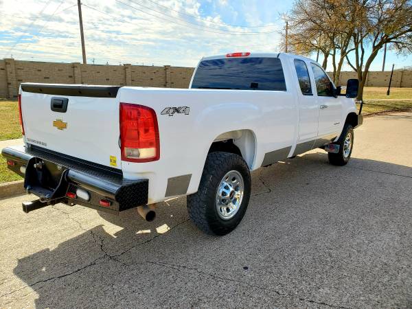 2011 gmc sierra 2500hd 4x4 - cars & trucks - by owner - vehicle... for sale in Mesquite, TX – photo 4