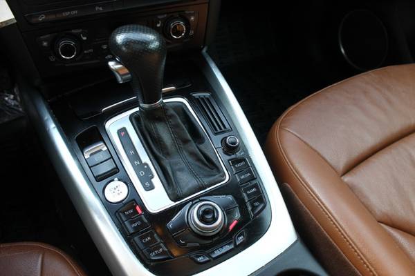 Black 2010 Audi Q5 TRIM 117, 000 miles - otp north for sale in Marietta, GA – photo 14