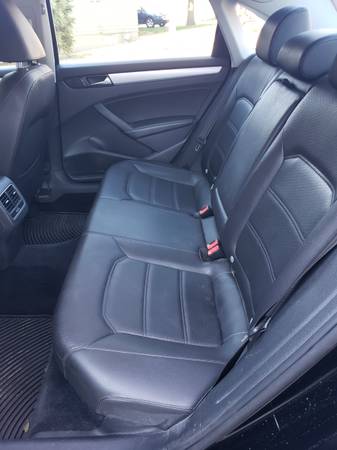 Volkswagen Passat 2013 - cars & trucks - by owner - vehicle... for sale in Onalaska, WI – photo 7