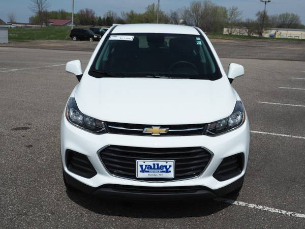 2017 Chevrolet Chevy Trax LS - - by dealer - vehicle for sale in Hastings, MN – photo 10