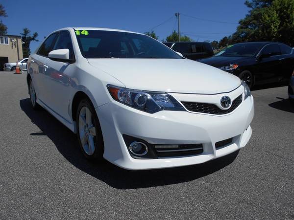 2014 toyota Camry low mileage call BETO today - - by for sale in Stone Mountain, GA – photo 2