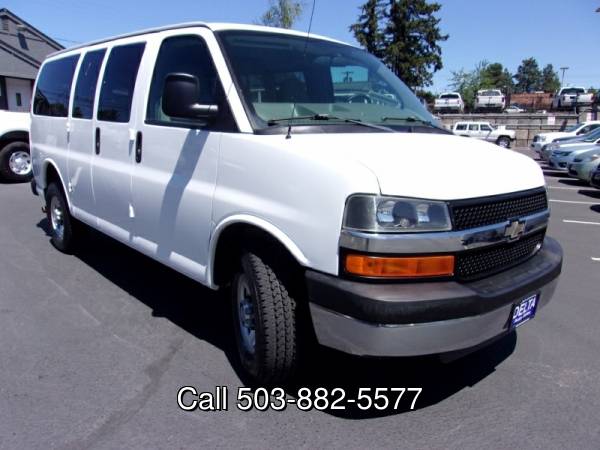 2009 Chevrolet Chevy Express LT 12 Passenger Van 3500 1Owner for sale in Milwaukie, OR – photo 2