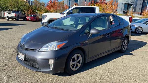 2014 Toyota Prius FWD 4dr Car 5dr HB Two - cars & trucks - by dealer... for sale in Redding, CA – photo 3