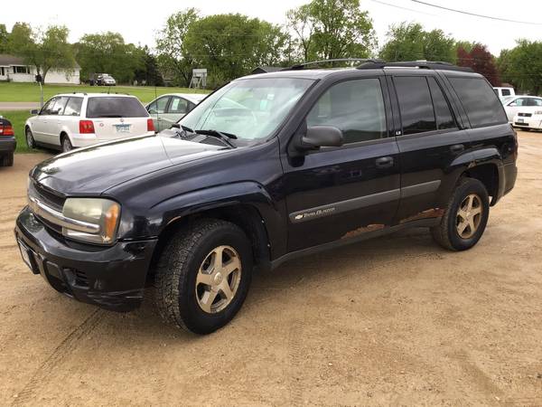 2004 Chevrolet Trailblazer LS 4WD - camper/towing package, ON SALE for sale in Farmington, MN – photo 2