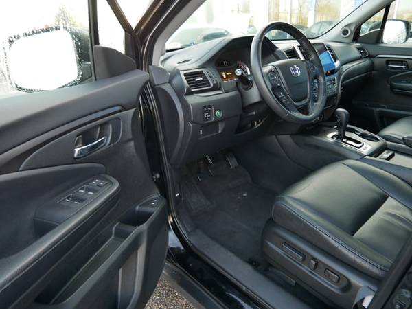 2018 Honda Pilot EX-L - - by dealer - vehicle for sale in VADNAIS HEIGHTS, MN – photo 11