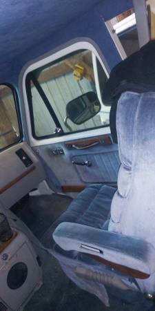 1993 Chevy Conversation van. - cars & trucks - by owner - vehicle... for sale in Willisburg, KY – photo 12