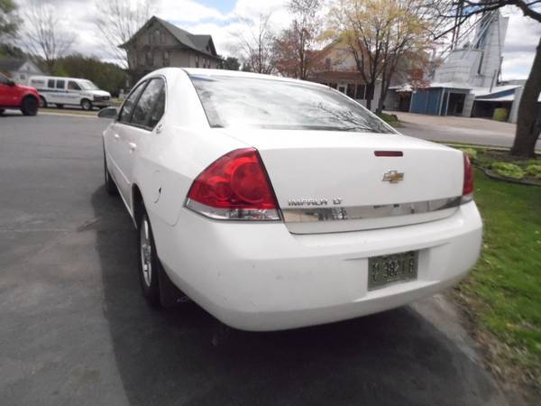 2008 Chevy Impala LT - - by dealer - vehicle for sale in Bloomer, WI – photo 3