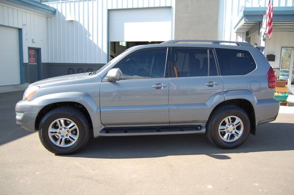 2006 Lexus GX470, 1 Owner, Leather, Heated Seats, Third Row, Rear DVD! for sale in Lakewood, CO – photo 8