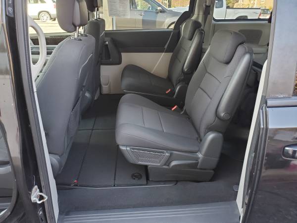 2010 Dodge Grand Caravan 89K Stow and Go Seating, Third Row - cars &... for sale in Oswego, NY – photo 13